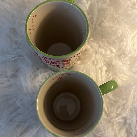 Set of 2 Temptations Snowflake Winter Garden tall coffee mugs - Picture 6 of 7